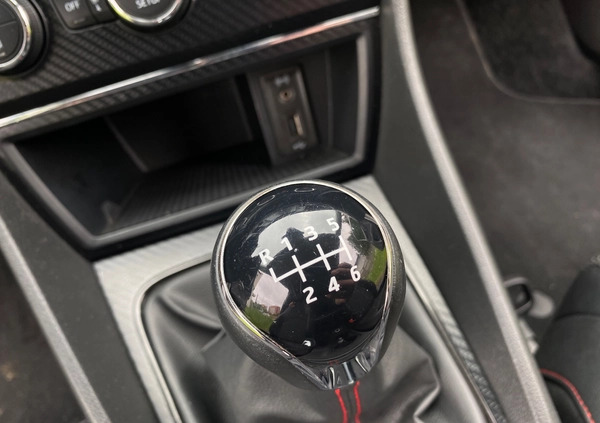 Seat Leon cena 39500 przebieg: 269000, rok produkcji 2016 z Łódź małe 529